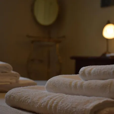 Le Rose Di Paola Bed & Breakfast *