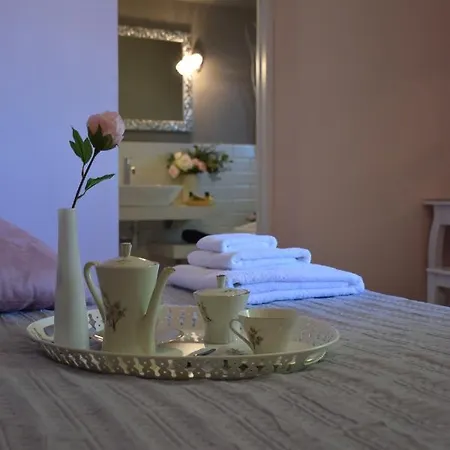 Le Rose Di Paola